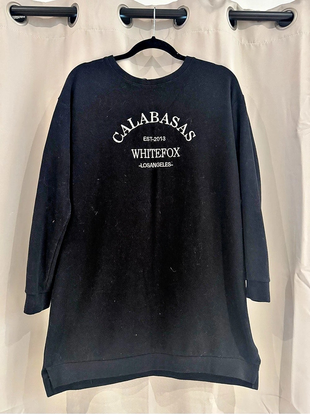 Por La Cara Calabasas Whitefox Graphic Long Sleeve Black & White Like New